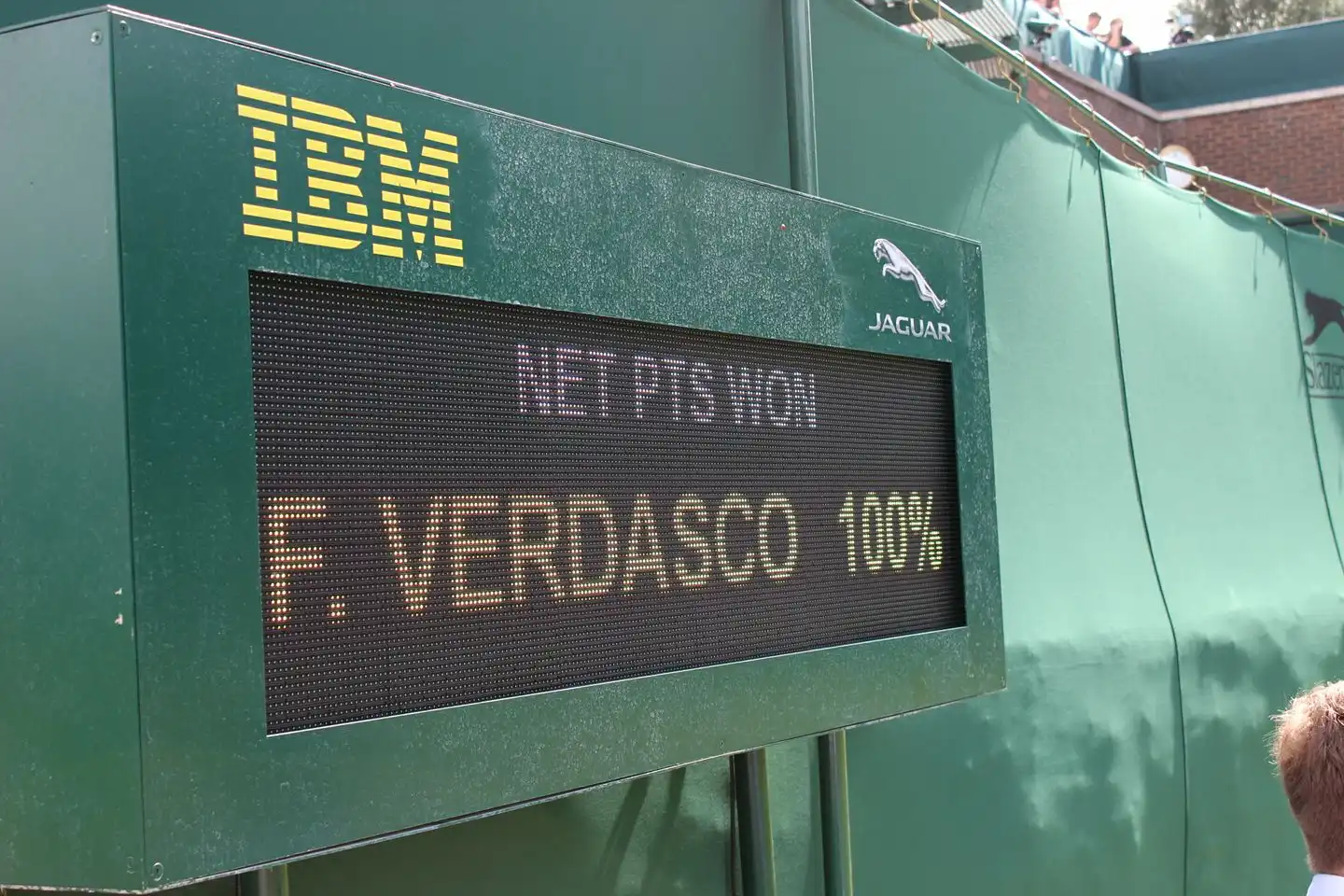 תמונה של צג IBM בווימבלדון