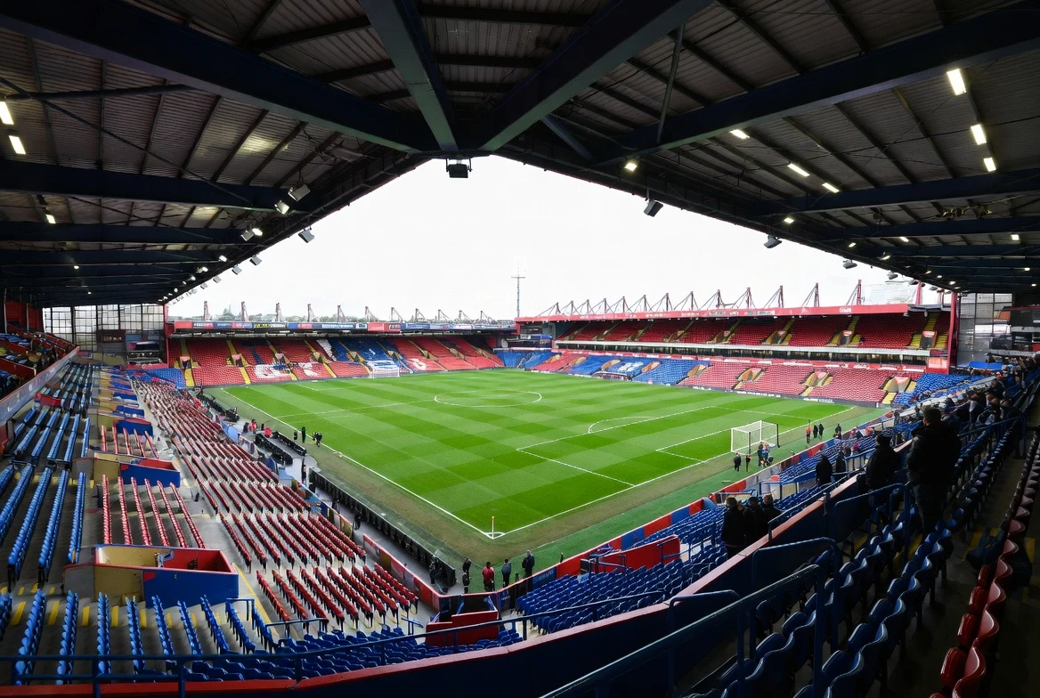 המקום הטוב ביותר לקנות כרטיסים לBournemouth background image